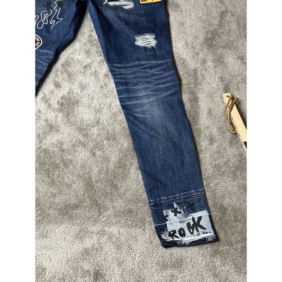 American Eagle Outf Womens Urban Skull High-Rise Skinny Jeans Sz 12 Graphic Pr - Picture 13 of 16